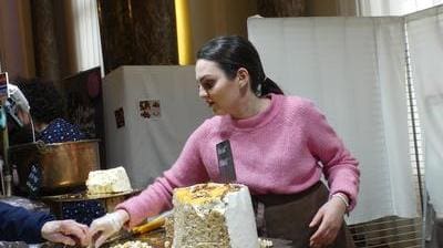 découvrez notre irrésistible gâteau au chocolat aisne, une délicieuse recette alliant la richesse du chocolat à la légèreté des ingrédients locaux. parfait pour les occasions spéciales ou simplement pour satisfaire une envie gourmande. laissez-vous séduire par sa texture fondante et son goût intense!