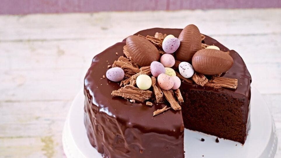découvrez notre délicieux gâteau au chocolat spécialement conçu pour pâques. avec sa texture fondante et son goût intense, ce dessert chocolaté ravira les petits comme les grands lors de vos célébrations printanières.