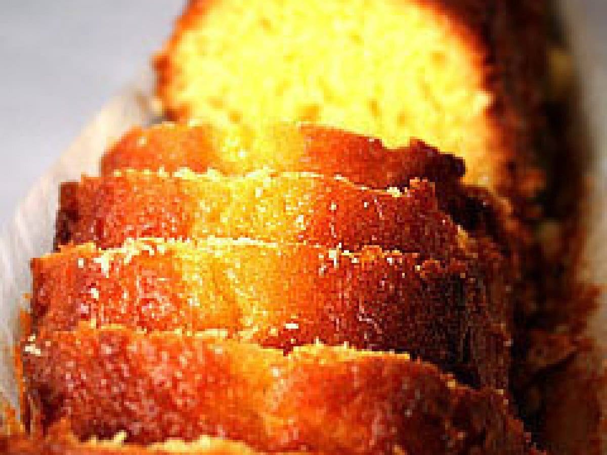 découvrez une recette irrésistible de dessert à quatre ingrédients qui ravira vos papilles sans vous compliquer la vie. simple et rapide à préparer, ce délice sucré est parfait pour toutes vos occasions. laissez-vous tenter et régalez vos invités avec cette création gourmande !