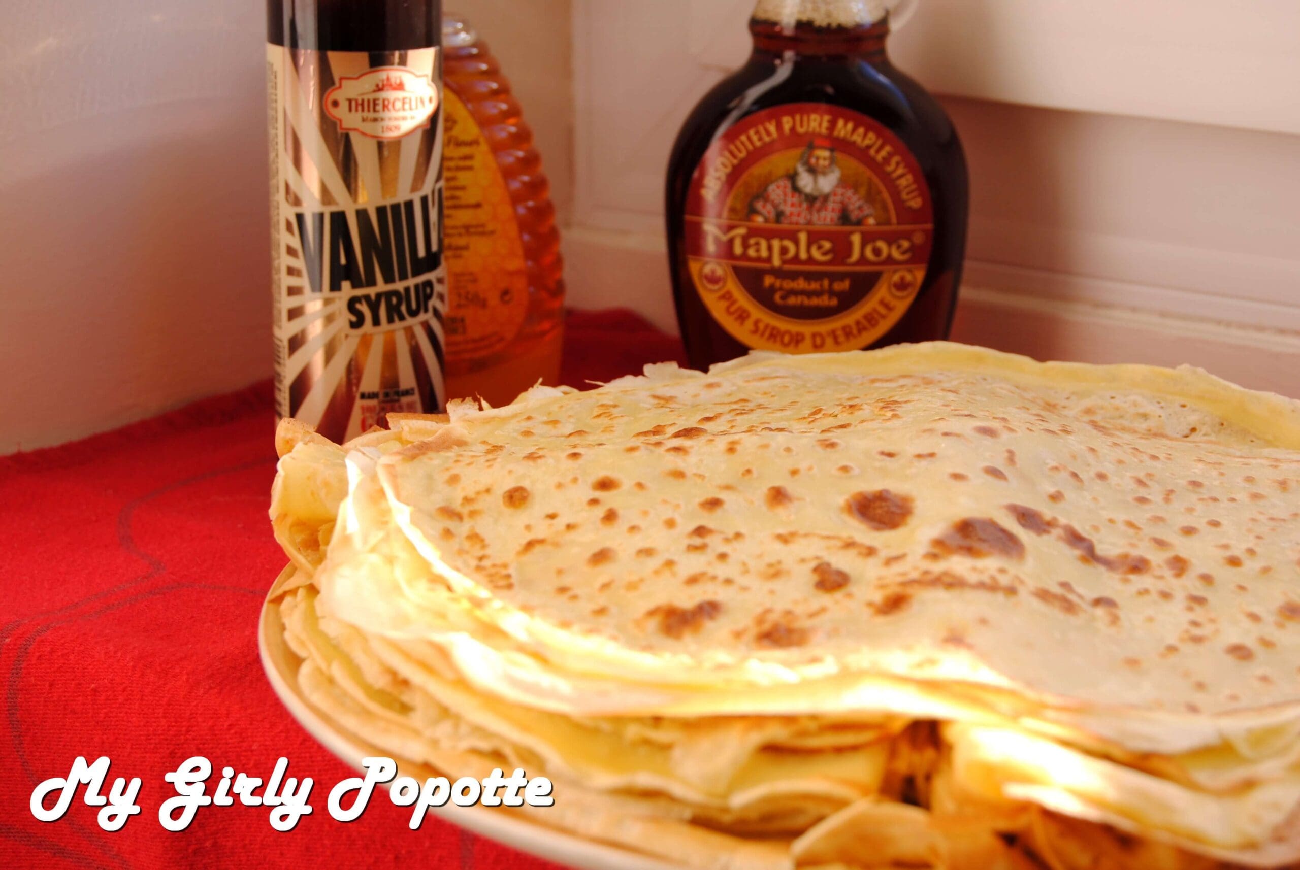 découvrez notre délicieuse recette de crêpes, parfaite pour un petit-déjeuner gourmand ou un dessert savoureux. faciles à réaliser, ces crêpes dorées accompagneront vos garnitures favorites. réveillez le chef qui est en vous!