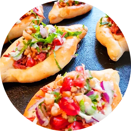 découvrez magda gegenava, l'artiste de la street food réinventée. plongez dans un univers culinaire où les recettes traditionnelles rencontrent l'innovation, le tout dans une ambiance conviviale. un voyage de saveurs à ne pas manquer !