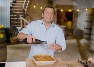 découvrez la délicieuse recette d'aubergine de laurent mariotte, alliant saveurs et créativité. apprenez à préparer ce légume savoureux de manière simple et rapide, tout en régalant vos convives avec des plats sains et gourmands. suivez nos étapes pour un résultat parfait à chaque fois !