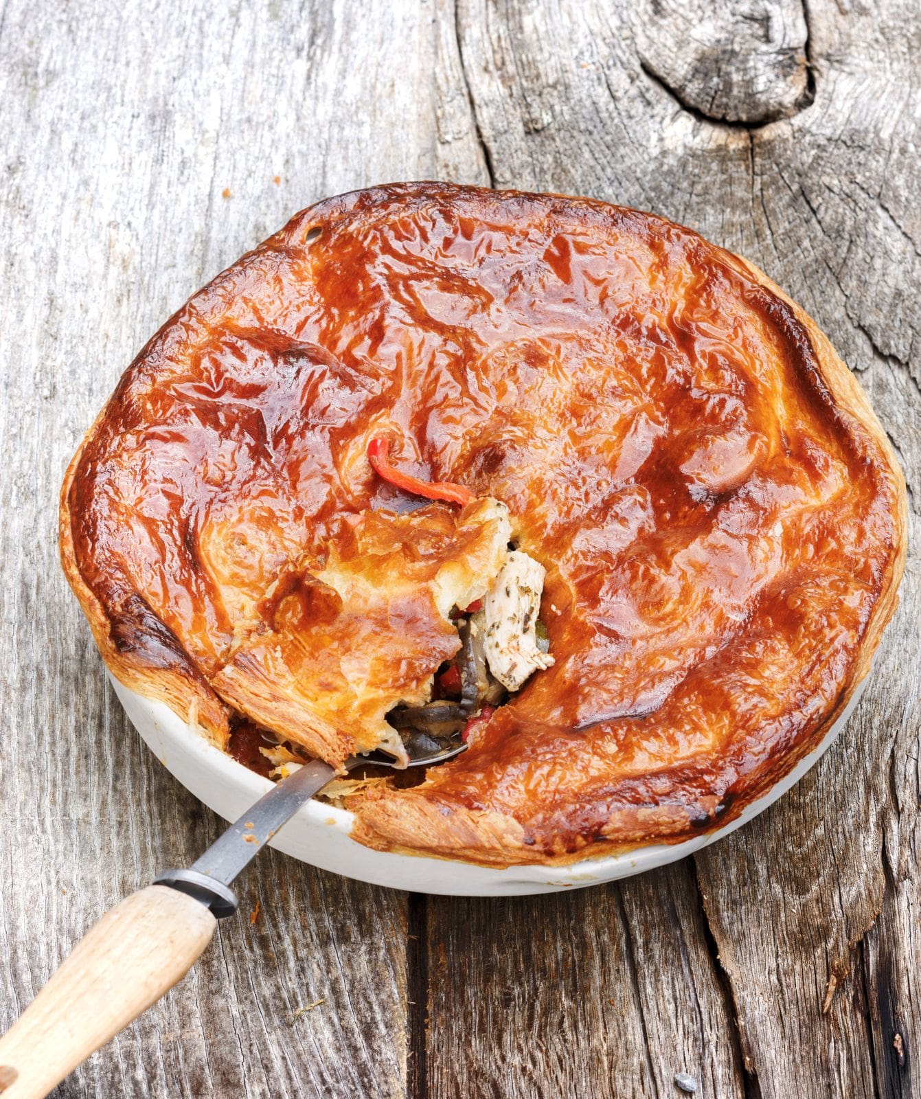 découvrez la délicieuse recette d'aubergine de laurent mariotte, une préparation savoureuse et facile à réaliser qui met en valeur les légumes de saison. savourez un plat sain et coloré qui ravira vos convives !
