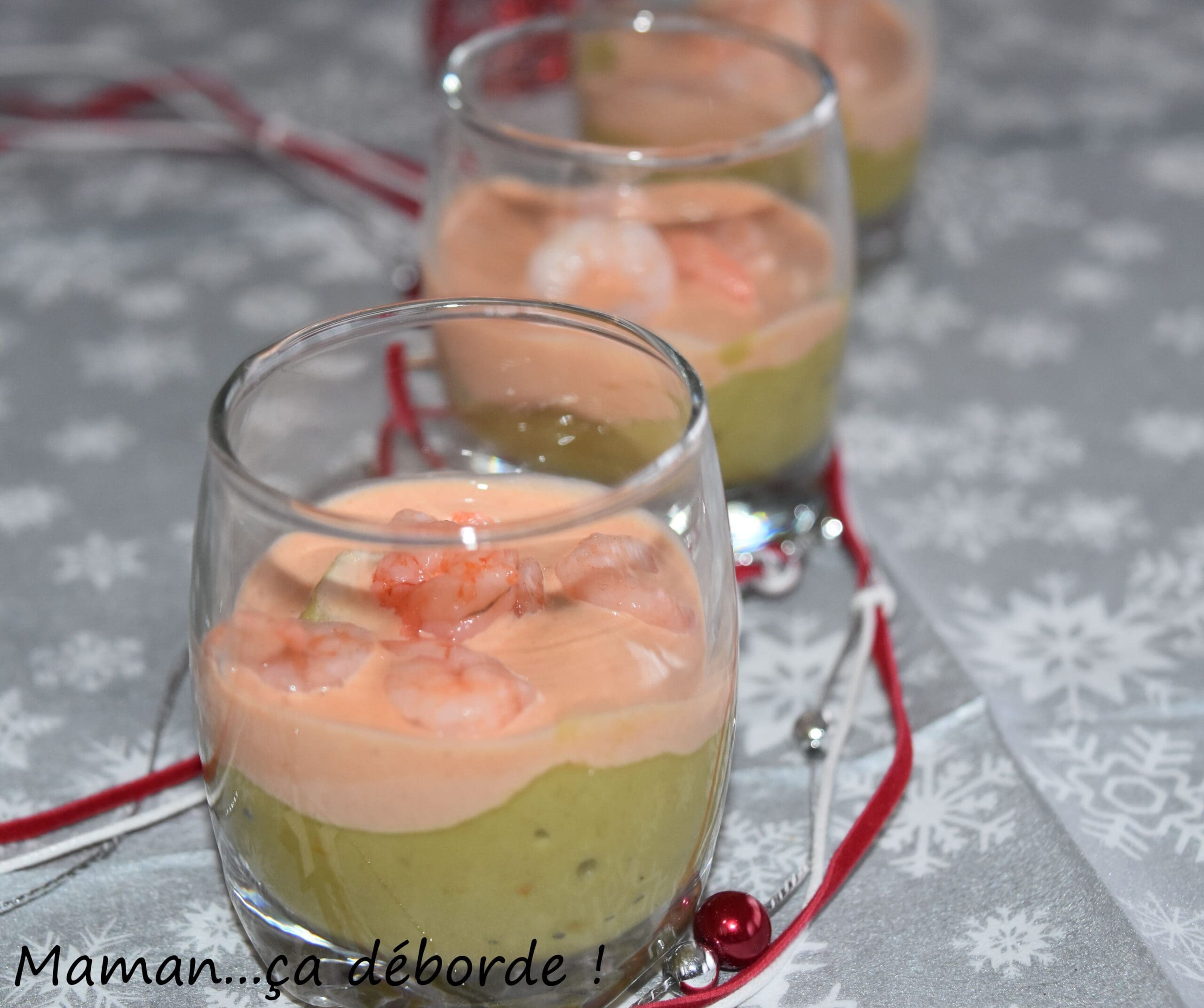 découvrez notre délicieuse sauce cocktail pour crevettes, un mélange savoureux et rafraîchissant qui rehaussera vos fruits de mer. parfaite pour vos apéritifs et plats gourmands, elle allie la douceur de la mayonnaise à l'acidité du ketchup pour un goût irrésistible.