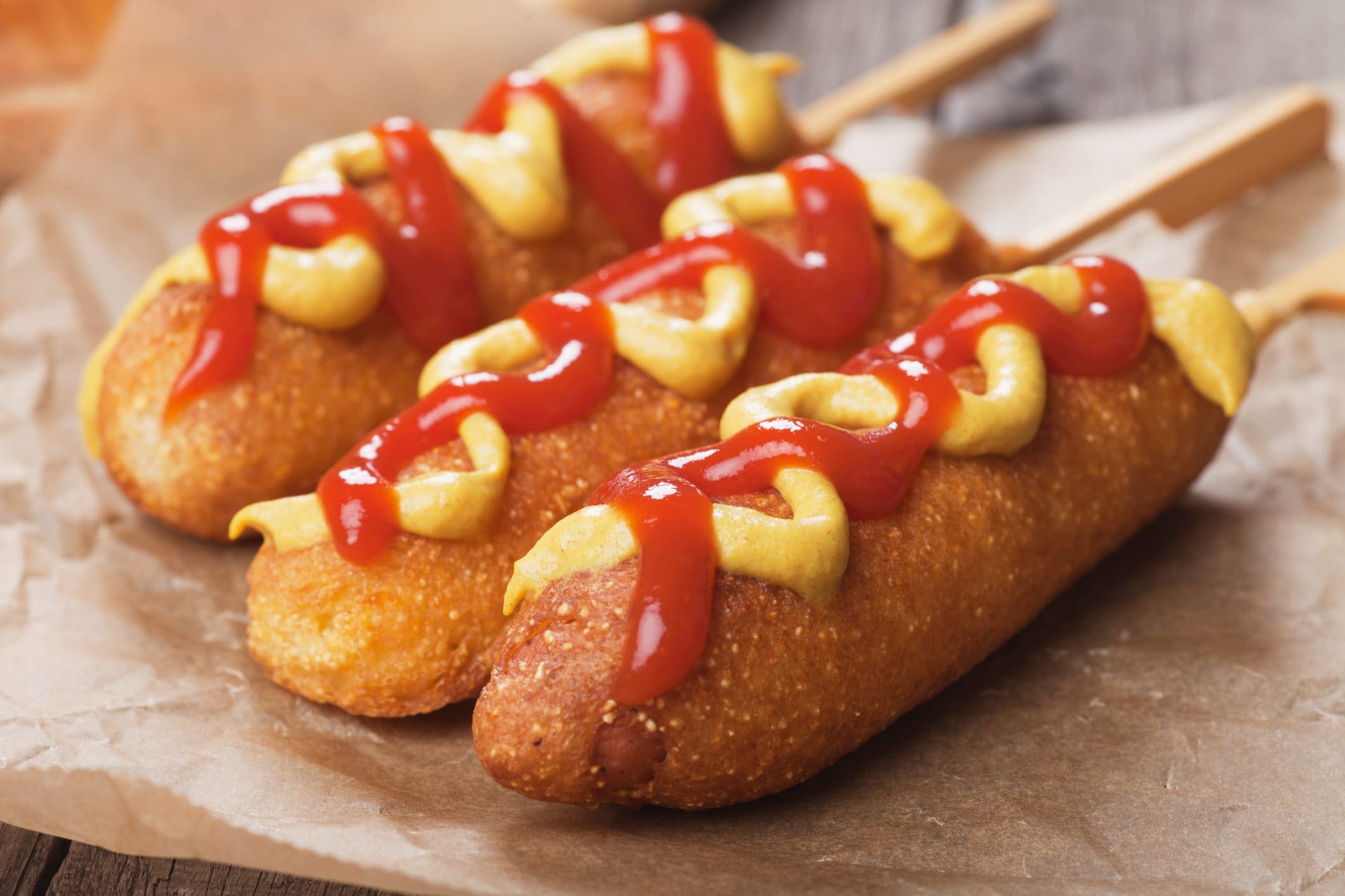 découvrez comment préparer de délicieux corndogs maison pour vos repas en plein air dans le jardin. une recette gourmande et conviviale pour petits et grands !