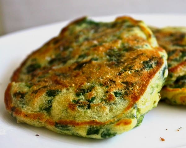 découvrez les farçous, galettes aveyronnaises aux blettes et herbes fraîches : recette traditionnelle, astuces de cuisson et idées d’accompagnement.