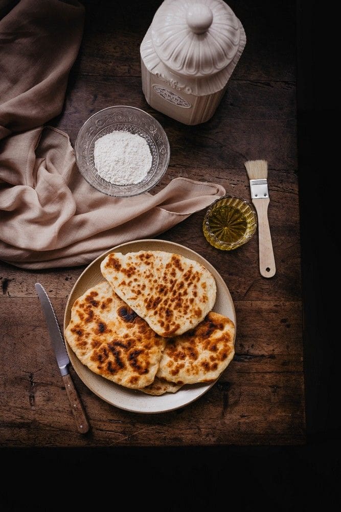 découvrez notre recette facile de pain plat au fromage blanc : moelleux, léger et parfait en accompagnement ou en base de wraps gourmands. à essayer sans attendre !