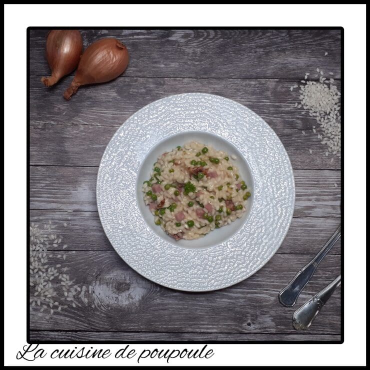 découvrez notre savoureux risotto aux tomates confites, une recette réconfortante qui allie la crémeux du riz arborio à la douceur et l'intensité des tomates confites. parfait pour un dîner raffiné ou un repas chaleureux en famille.