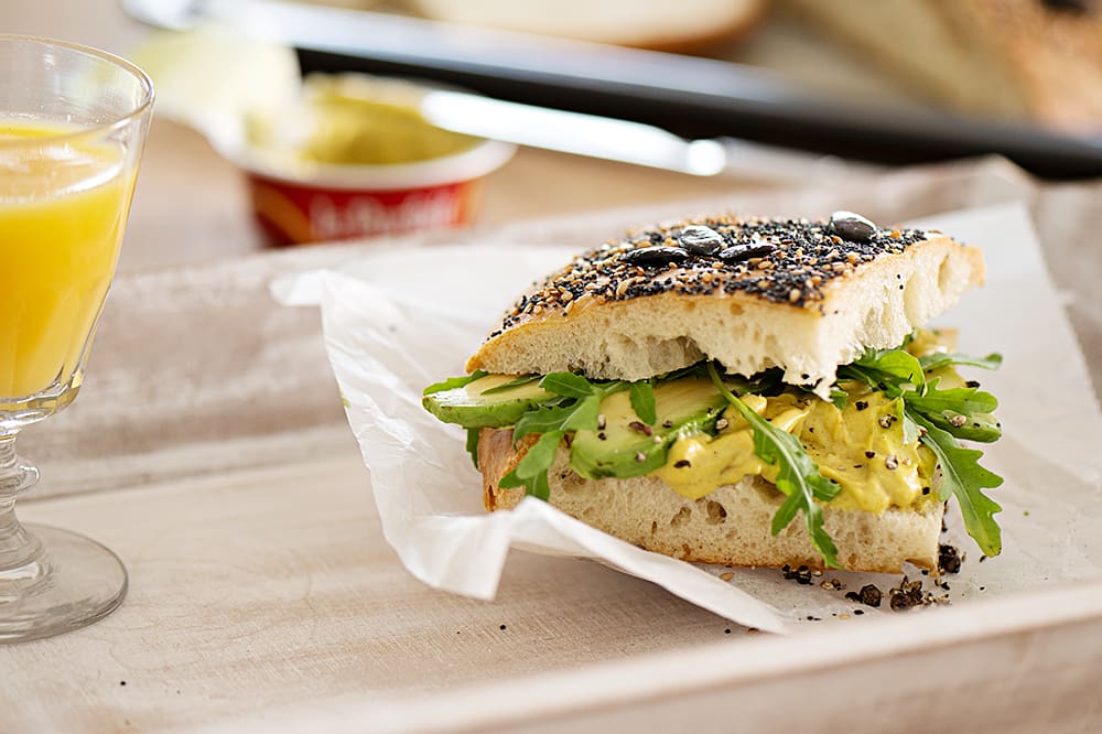 découvrez notre recette du sandwich parfait, alliant des ingrédients frais et savoureux pour un repas équilibré et délicieux. que ce soit pour le déjeuner ou un encas rapide, réalisez un sandwich qui ravira vos papilles et émerveillera vos convives.