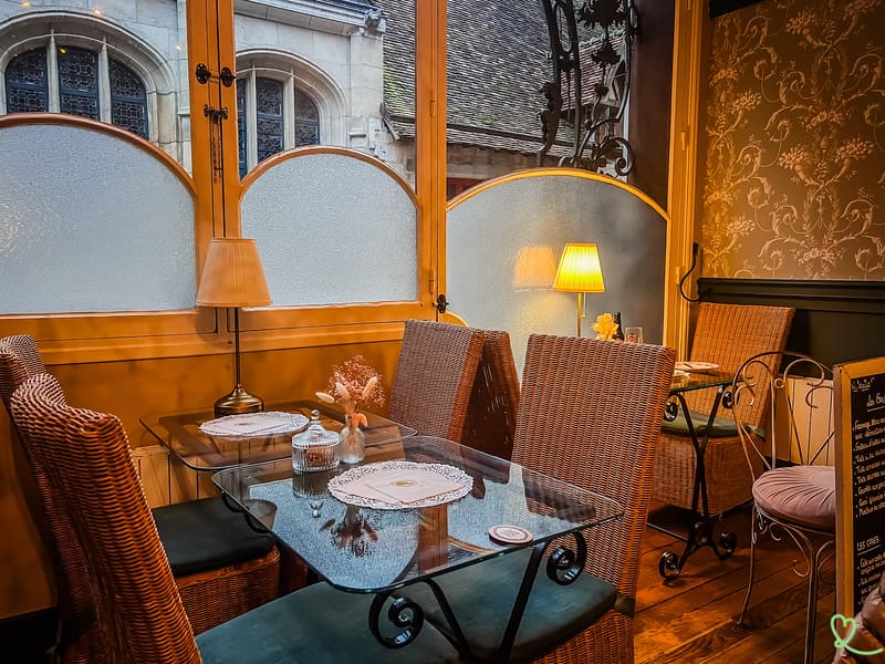 découvrez les secrets du succès des restaurants en normandie, région riche en gastronomie et en culture. explorez nos conseils, astuces et histoires inspirantes pour faire de votre établissement une référence culinaire. plongez dans l'univers savoureux de la normandie et attirez les gourmets !