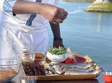 découvrez les talents culinaires de mory sacko, un chef innovant qui marie les saveurs tradionnelles et contemporaines. explorez ses créations gastronomiques uniques qui éveillent les sens et célèbrent la diversité culinaire.