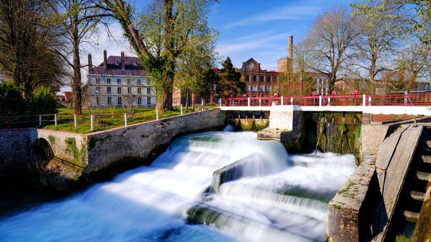 découvrez auchy-les-hesdin, charmante commune du pas-de-calais, réputée pour son patrimoine historique, ses paysages verdoyants et son accueil chaleureux.