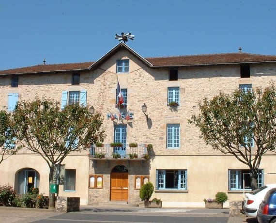 découvrez bagnac-sur-célé, charmant village du lot niché au cœur de la vallée du célé. patrimoine, nature, randonnées et convivialité vous attendent pour un séjour authentique dans le sud-ouest de la france.