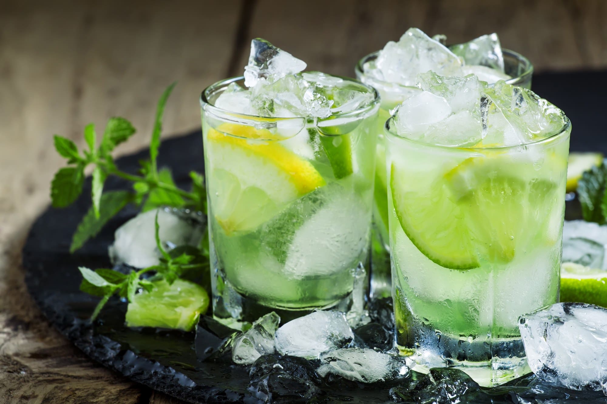 découvrez la recette facile et authentique pour préparer une caipirinha parfaite. astuces, ingrédients et conseils pour réussir ce cocktail brésilien rafraîchissant à la maison.