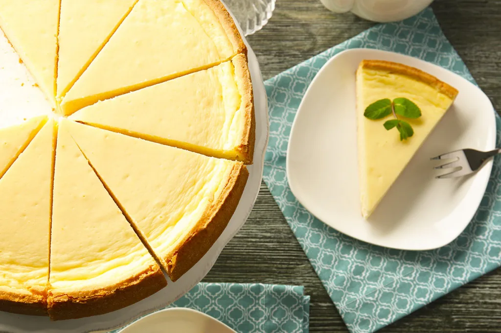 découvrez notre recette de cheesecake citron : un dessert crémeux, délicatement acidulé, sur une base croustillante. facile à réaliser, idéal pour finir vos repas en beauté !