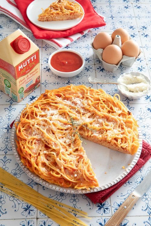 découvrez les origines et les enjeux de la controverse bolognaise, un débat passionné autour de la véritable recette des pâtes à la sauce bolognaise et ses interprétations à travers le monde.
