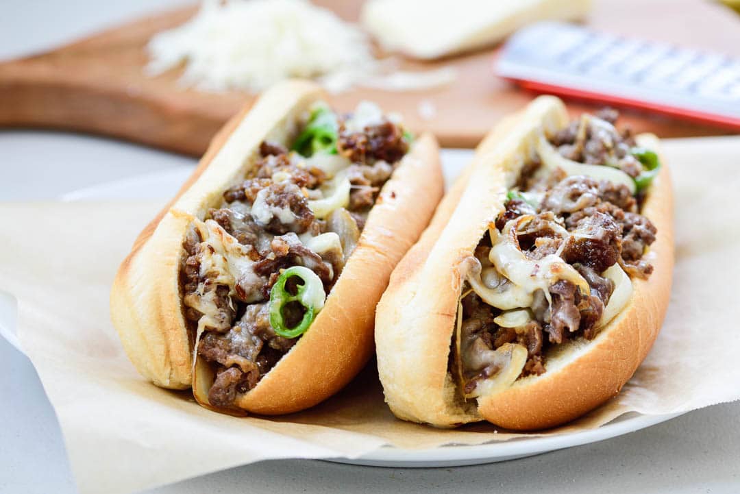 découvrez le philly bulgogi, une fusion savoureuse entre le fameux sandwich philly et le délicieux bœuf coréen mariné. profitez d’une expérience culinaire unique et gourmande !