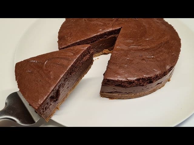 découvrez la délicieuse recette de la tarte chocolat grand-mère, un dessert gourmand au chocolat fondant et à la pâte croustillante, parfait pour régaler toute la famille.