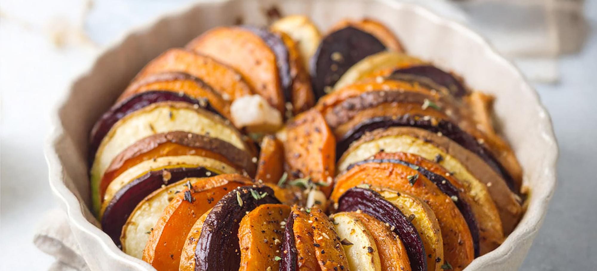 découvrez les délicieuses recettes automnales de tieghan gerard : idées réconfortantes, saveurs de saison et astuces pour profiter pleinement de l’automne en cuisine.