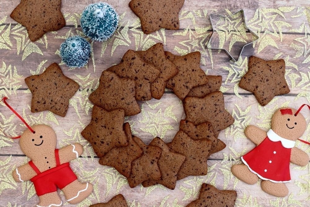 découvrez notre recette traditionnelle des biscuits de noël charleston, parfaits pour célébrer les fêtes avec gourmandise et convivialité.