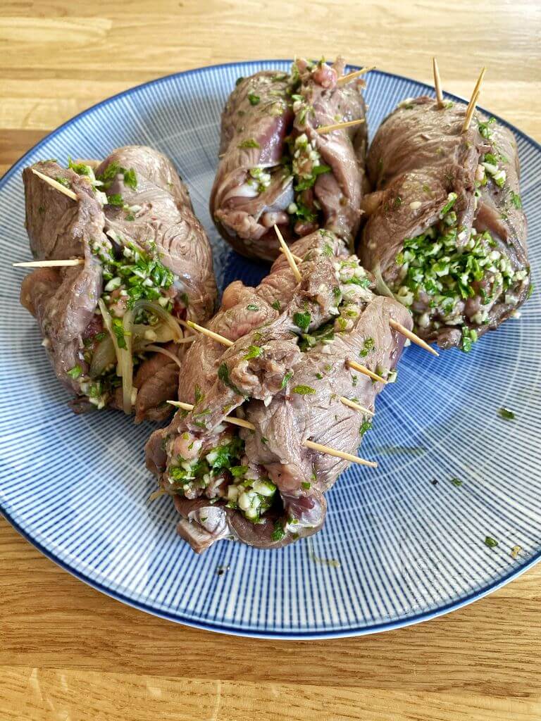 savourez la macaronade sétoise authentique, un plat traditionnel riche en saveurs méditerranéennes. découvrez la recette originale pour un voyage culinaire unique.