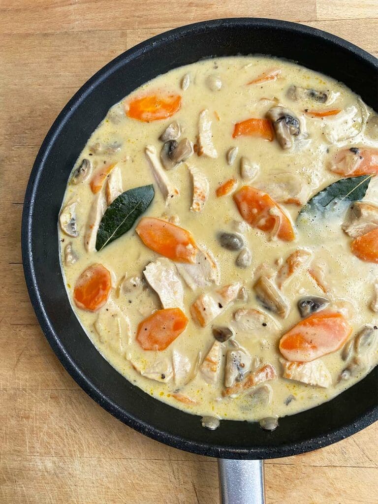 découvrez une recette facile et délicieuse pour régaler toute la famille, avec des ingrédients simples et des étapes détaillées pour réussir votre plat à coup sûr.