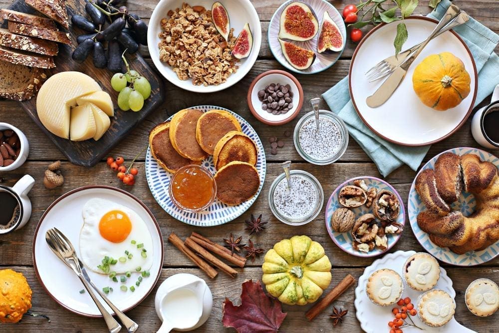 découvrez une recette de brunch facile et rapide à préparer pour un moment gourmand et convivial en famille ou entre amis.