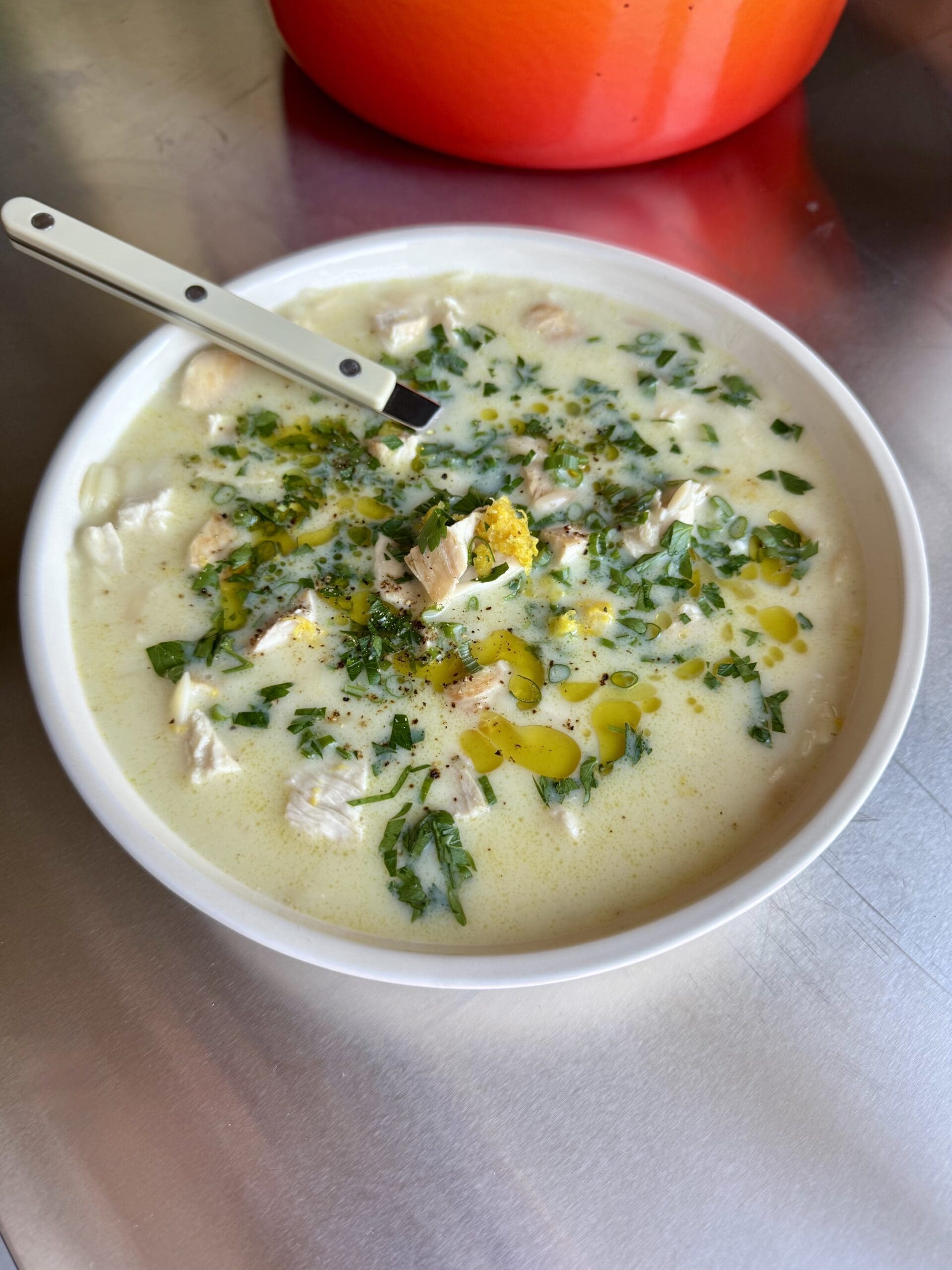 découvrez la soupe atomique mccann énergétique, une recette riche en saveurs et en énergie pour un repas sain et revitalisant.