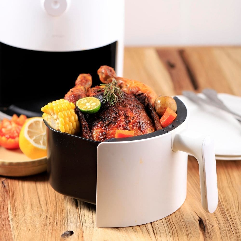 découvrez comment adapter facilement vos recettes préférées pour les préparer dans une friteuse à air, afin d'obtenir des plats savoureux et plus sains.