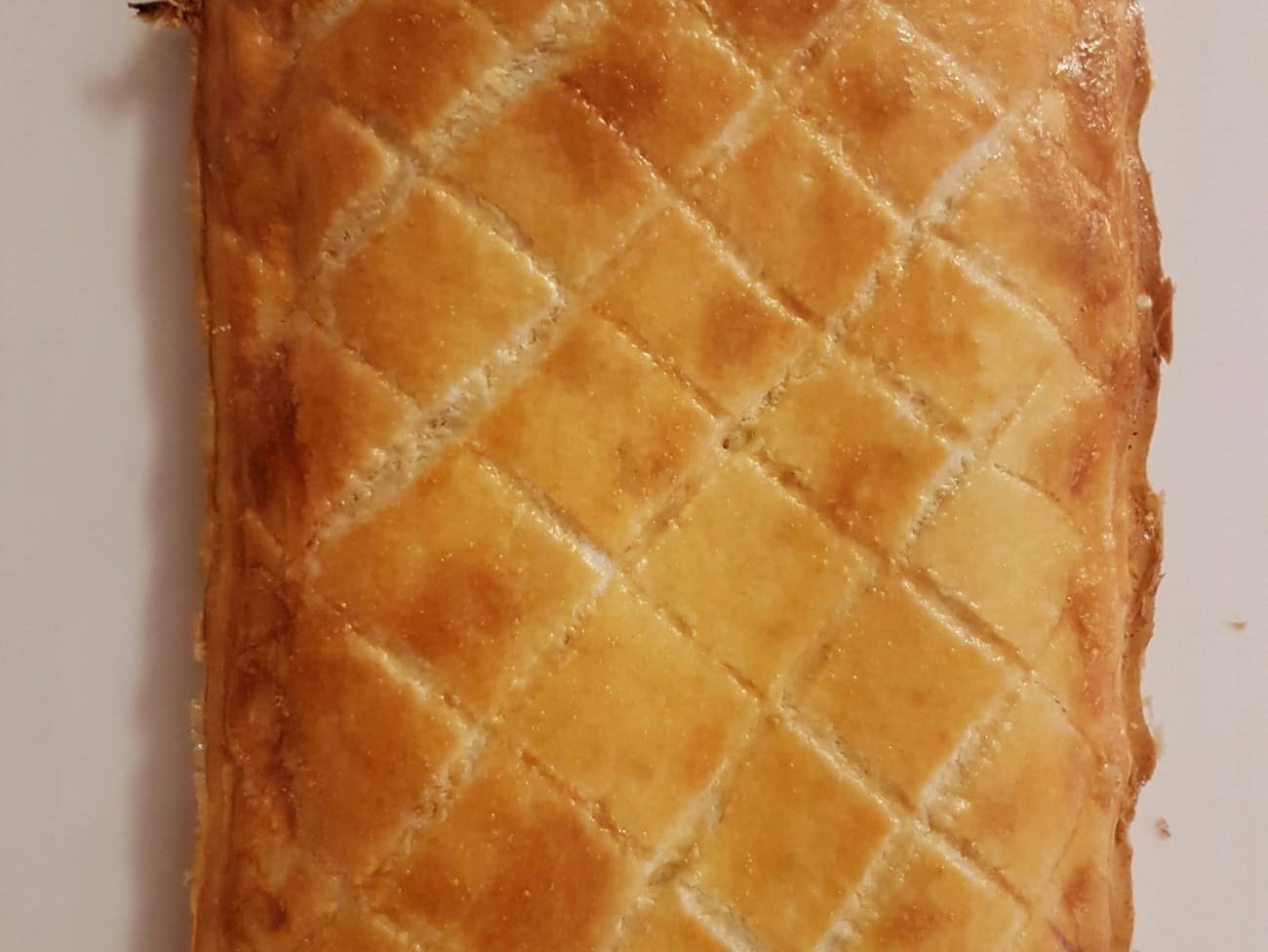 découvrez la recette rapide et délicieuse de la galette des rois pour l'épiphanie 2026, signée cyril lignac, pour régaler toute la famille en un rien de temps.