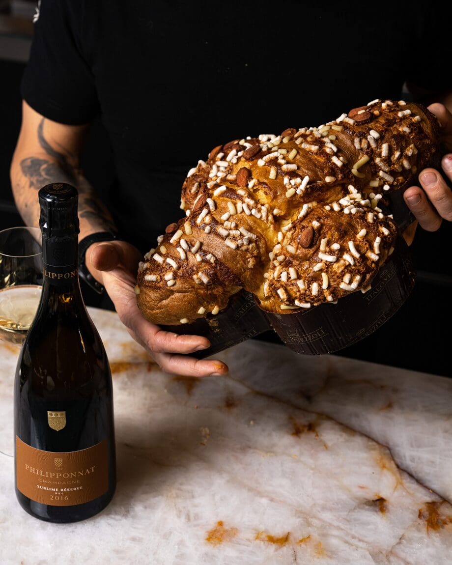 découvrez la chakchouka italienne revisitée par simone zanoni, une recette savoureuse alliant traditions méditerranéennes et touches italiennes uniques.
