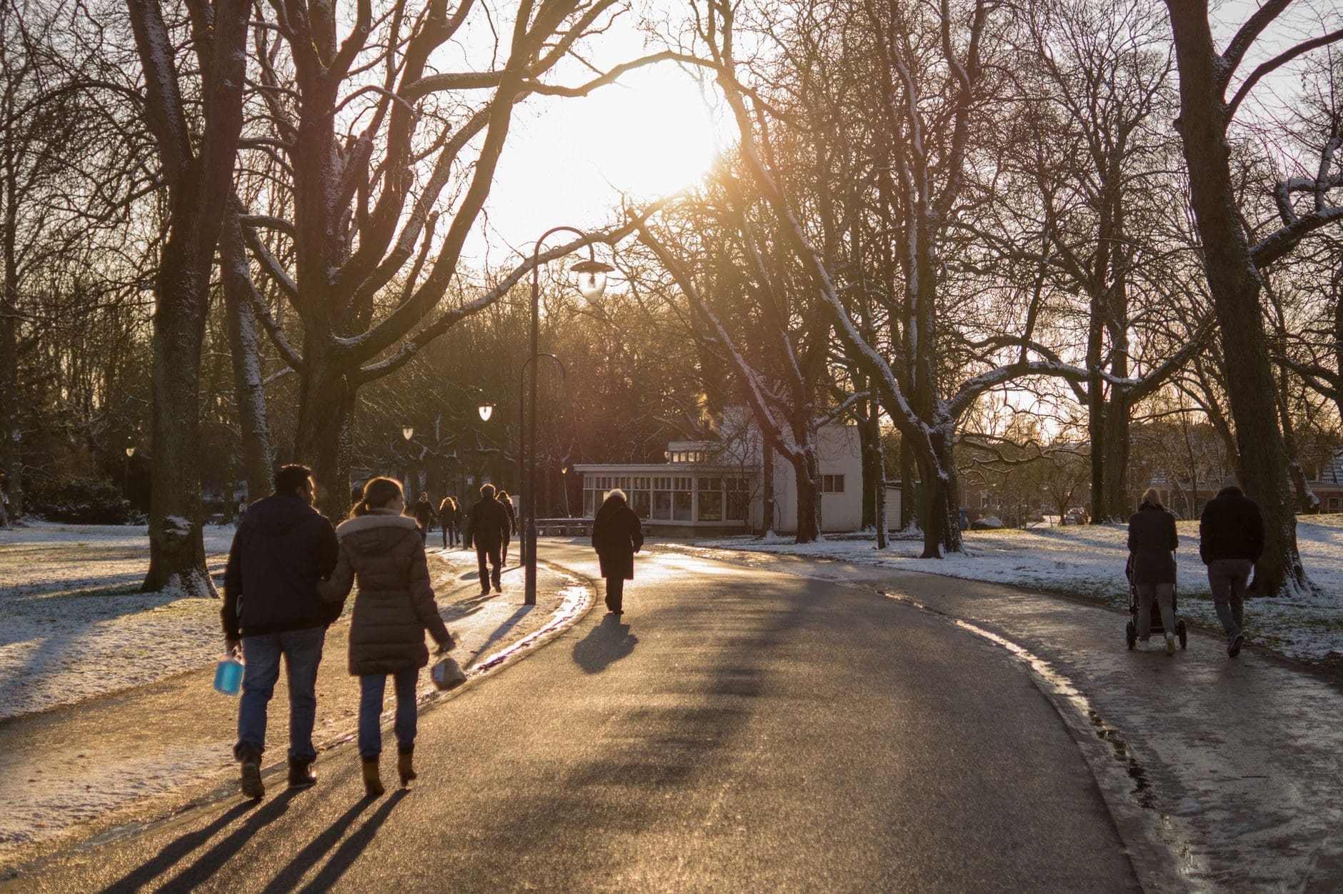 personne marche parc lumière